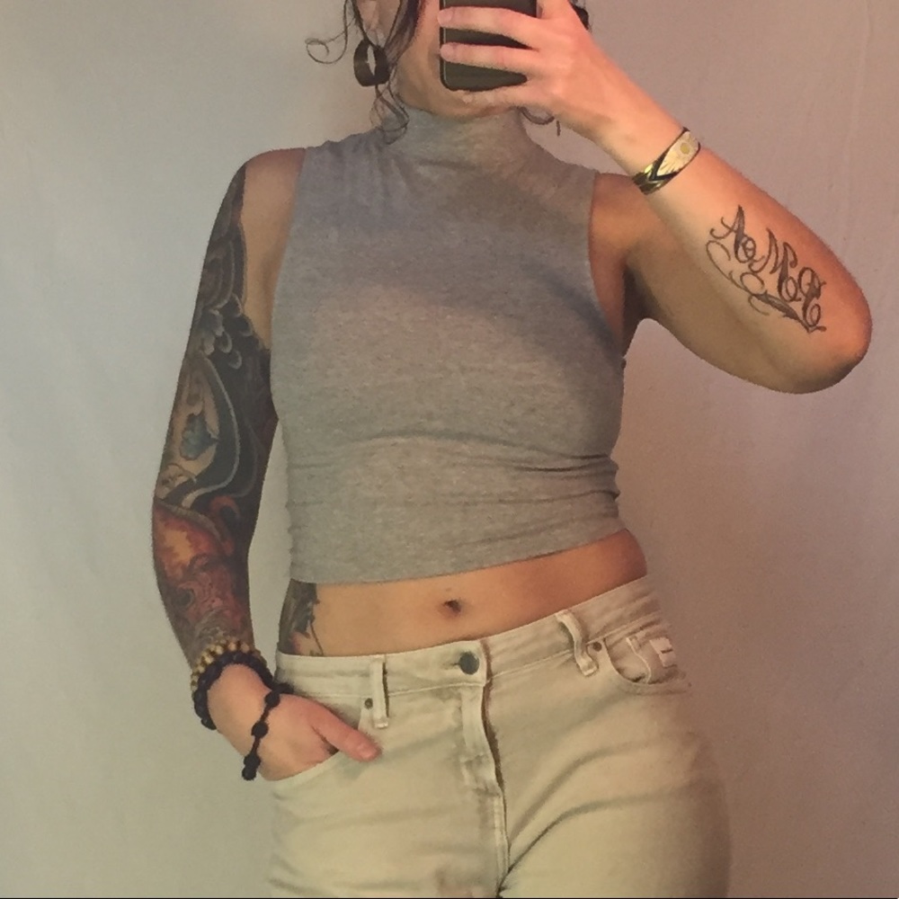 SPARKLE & FADE Cropped Turtle Neck